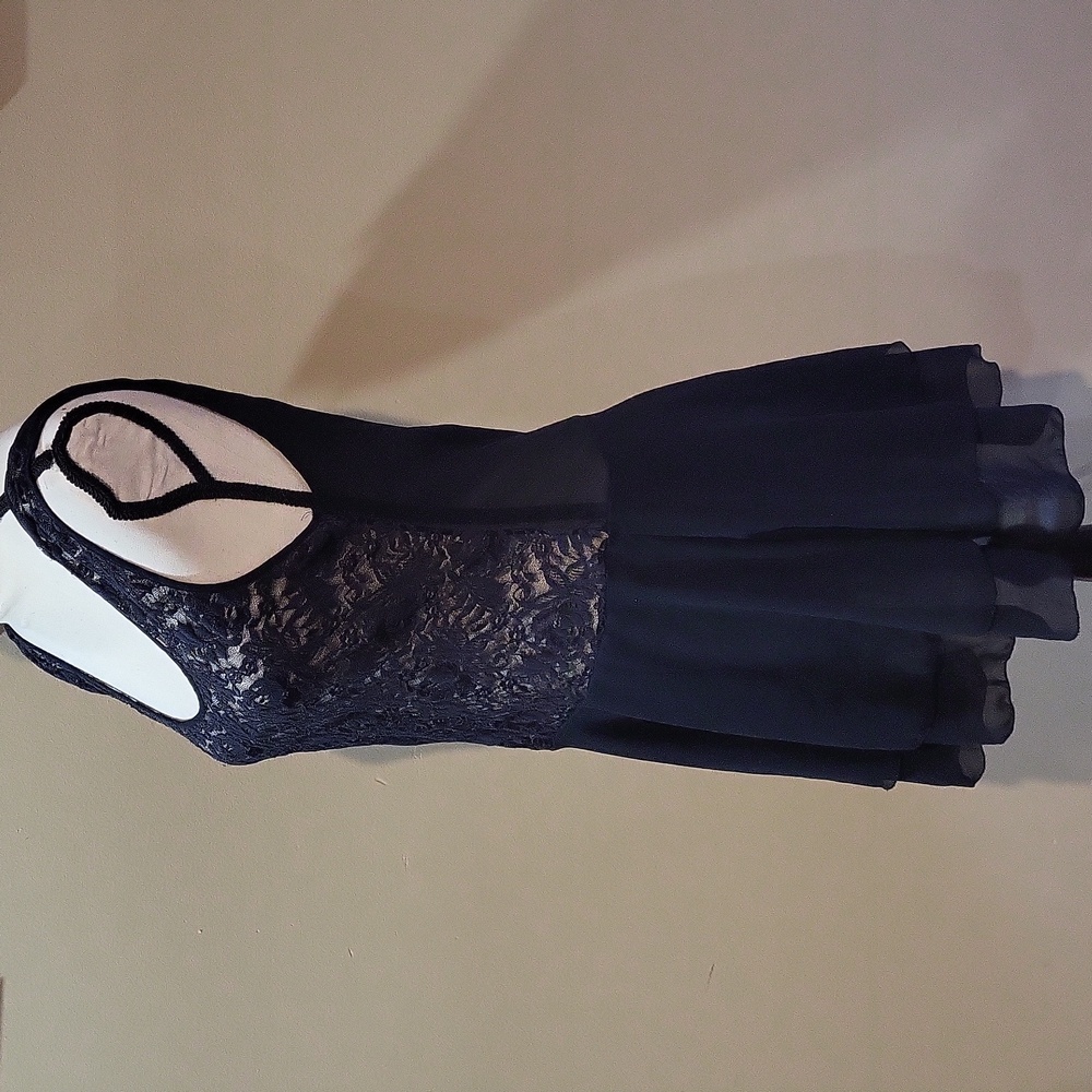 Victoria's Secret Black Lace Dress - Picture 4 of 13